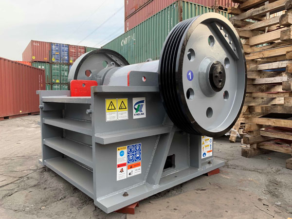 Primary fine jaw crusher 